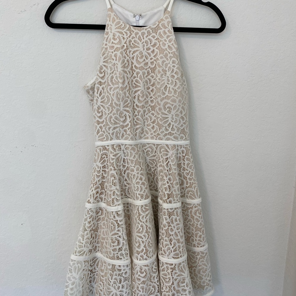 Flower embroidered dress!